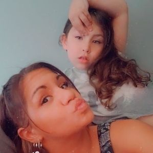 Meet your Posher, Juleyelon